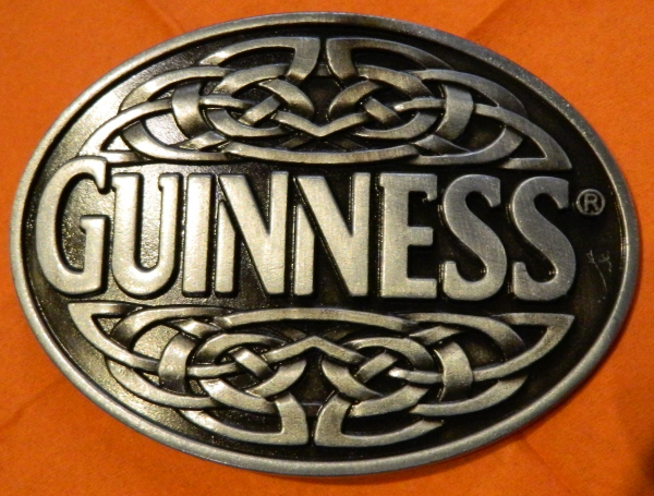 Buckle Guinness oval